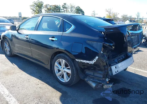 2013 Nissan Altima 2.5 Sv z USA, uszkodzony, nr VIN 1N4AL3AP3DC194638